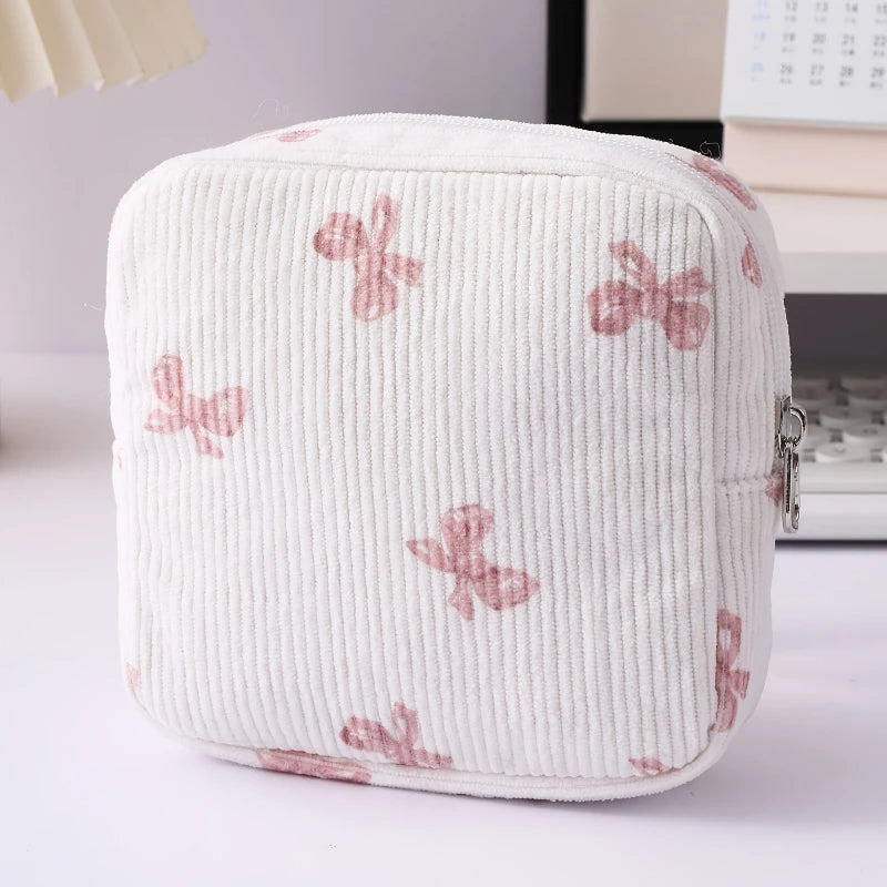 Corduroy Quilted Mini Cosmetic Bag with Floral Bear Pattern, Square Sanitary Napkin Storage, Portable Coin Purse/Key Pouch